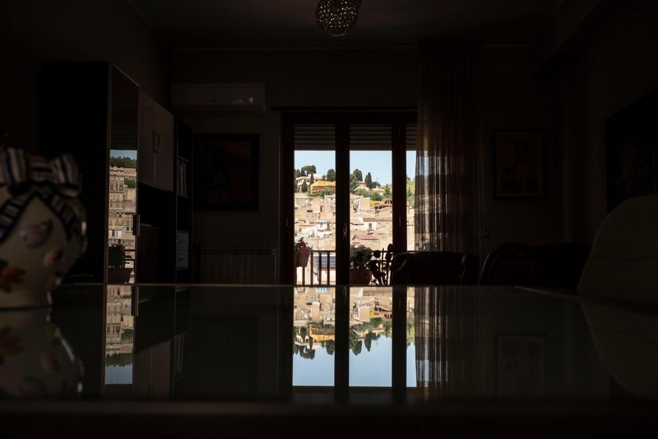 Come A Casa Panoramico E Centralissimo Lejlighed Canicattì Eksteriør billede