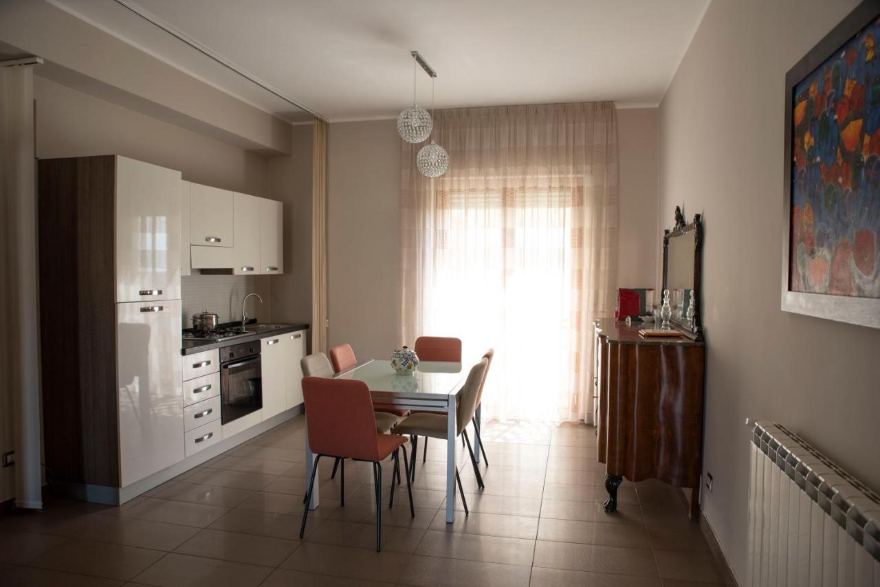 Come A Casa Panoramico E Centralissimo Lejlighed Canicattì Eksteriør billede