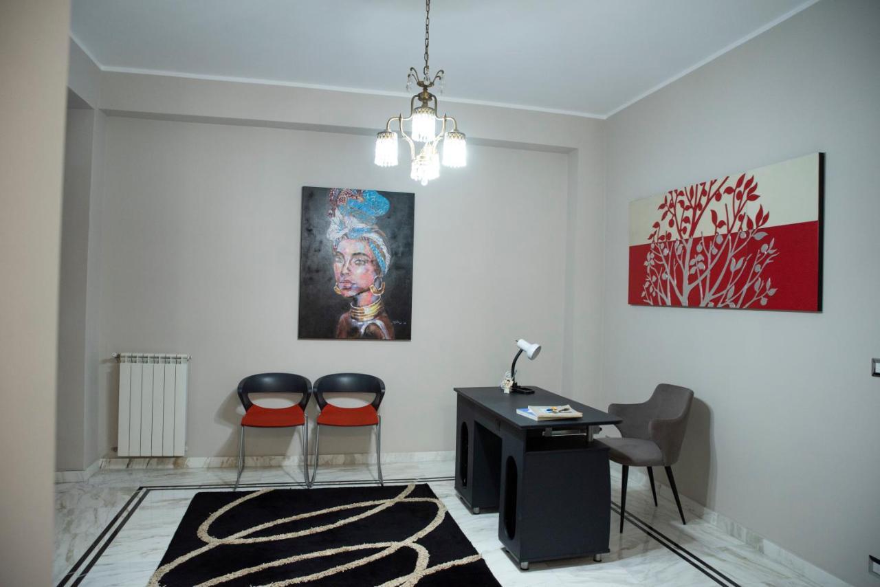 Come A Casa Panoramico E Centralissimo Lejlighed Canicattì Eksteriør billede